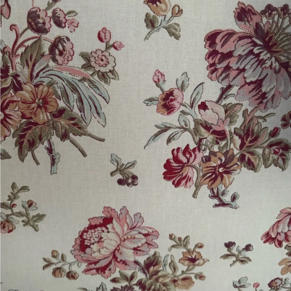 Safavieh Floral Accent Chairs with Cream and Pink Design